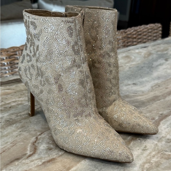 Women’s GIANNI BINI Annina leopard print rhinestone stiletto booties- Size 9 - Picture 10 of 11